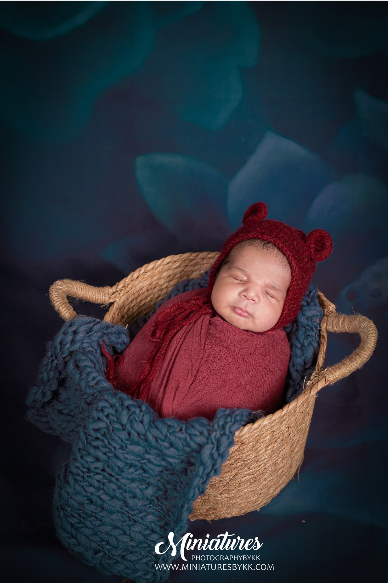 Newborn Session photography by Miniatures, Bangkok — 21