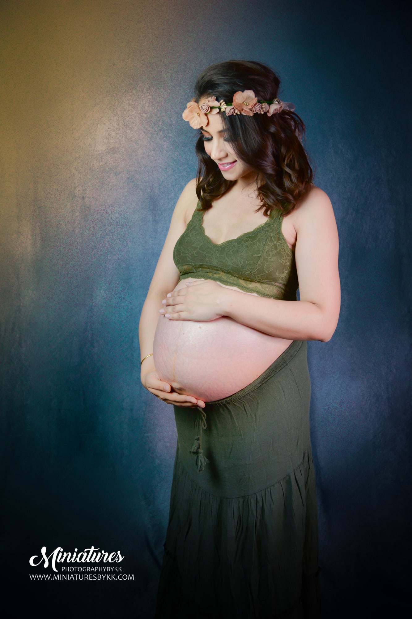 Maternity Session photography by Miniatures, Bangkok — 18