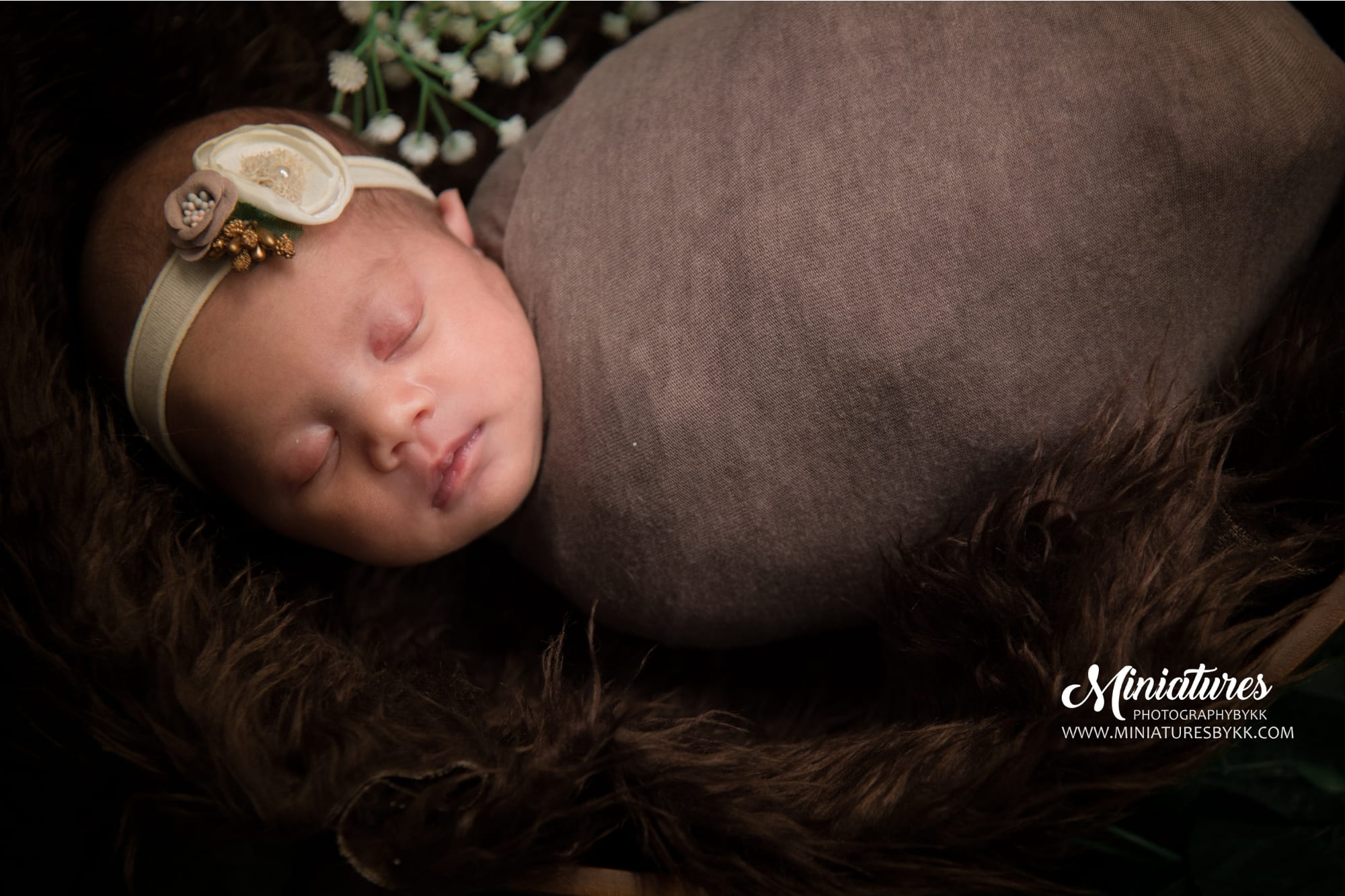 Newborn Session photography by Miniatures, Bangkok — 11