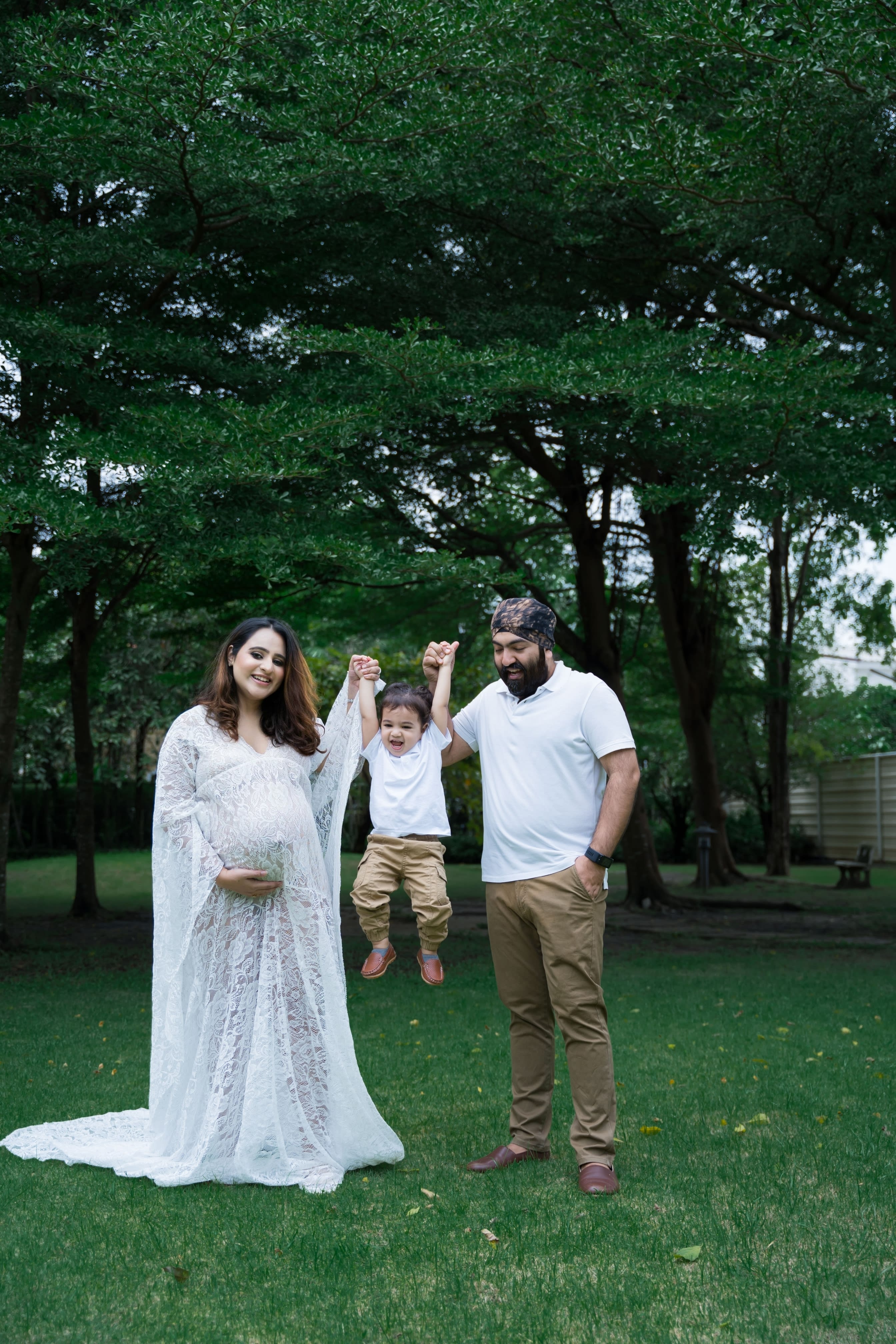 Maternity Session photography by Miniatures, Bangkok — 15