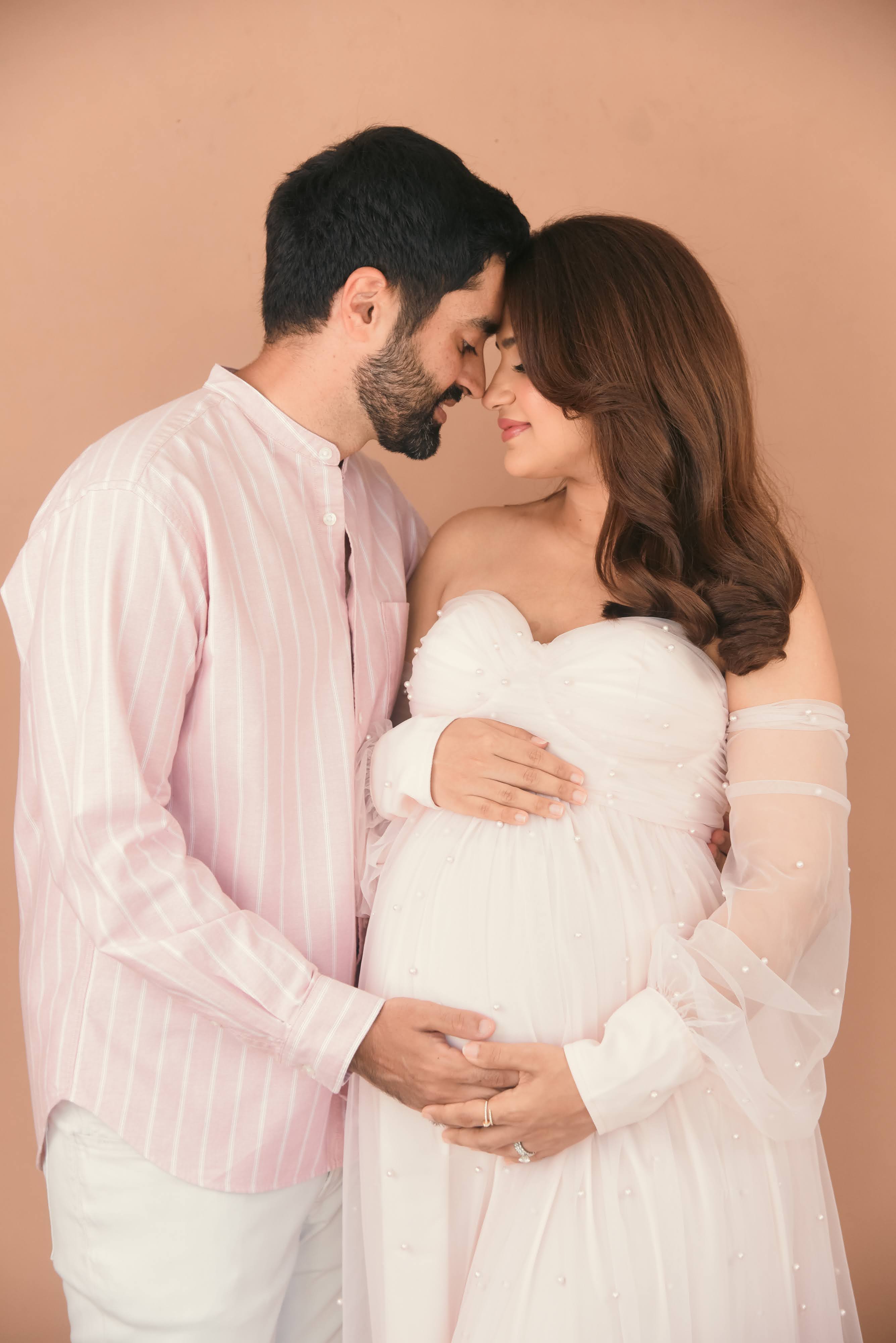 Maternity Session photography by Miniatures, Bangkok — 5