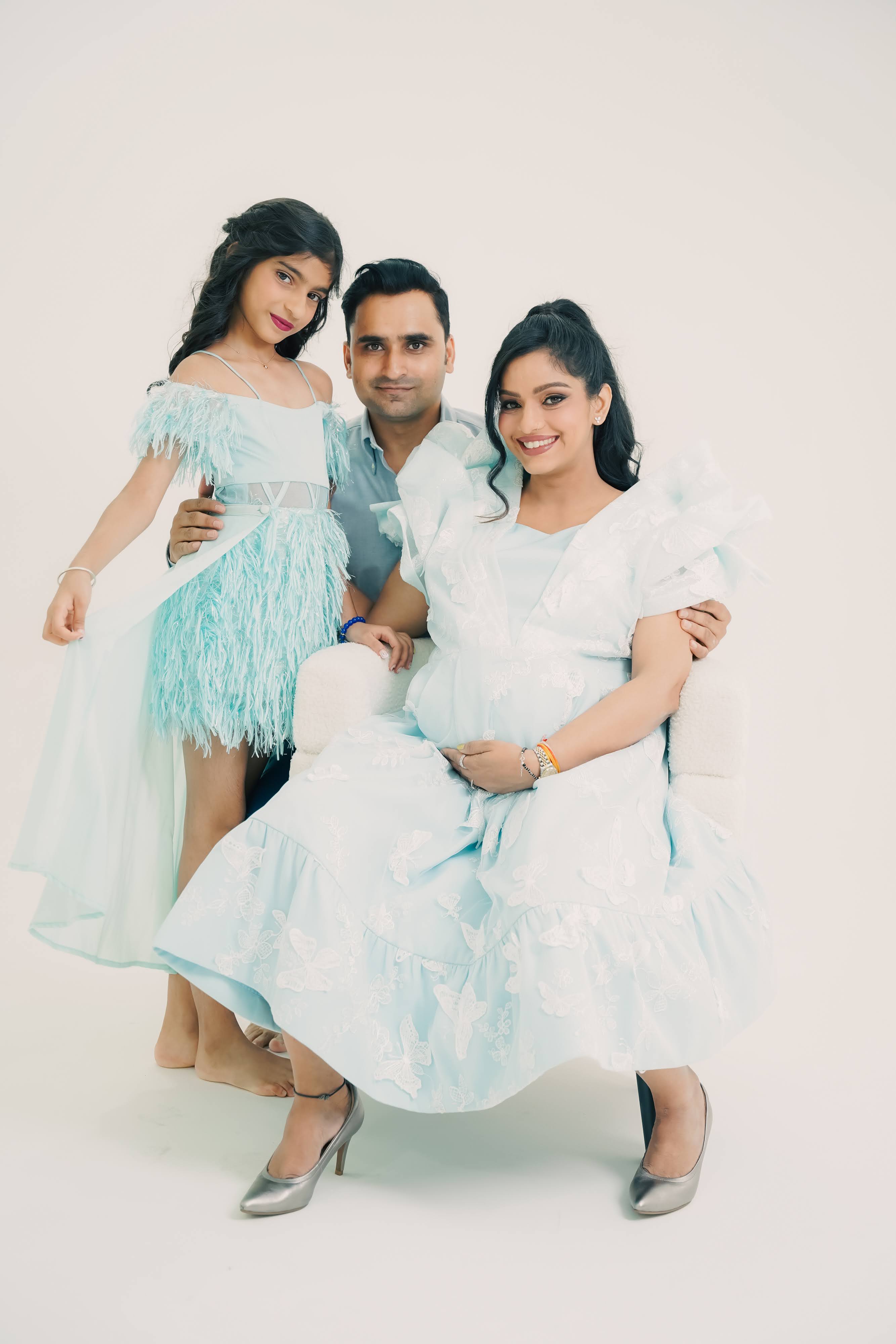 Maternity Session photography by Miniatures, Bangkok — 3