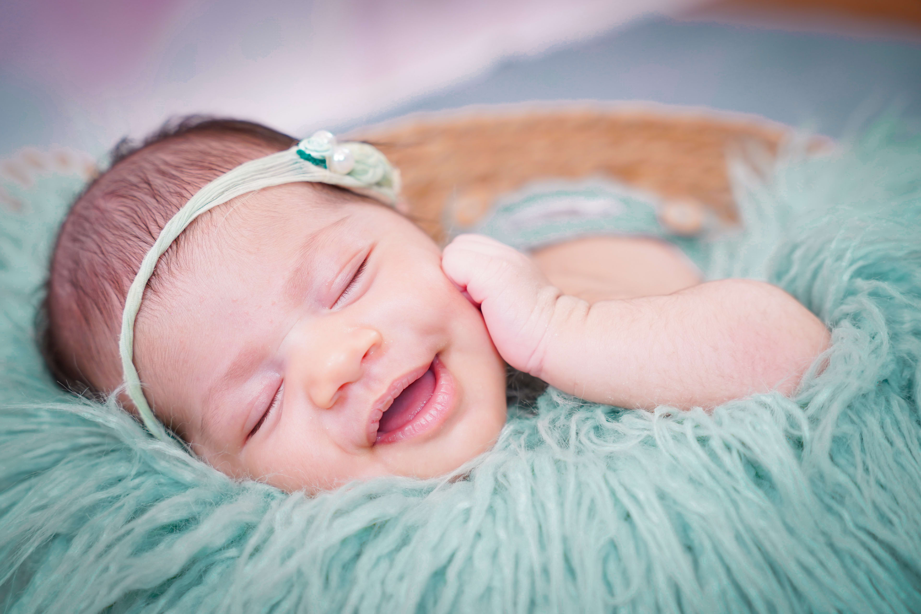 Newborn Session photography by Miniatures, Bangkok — 19