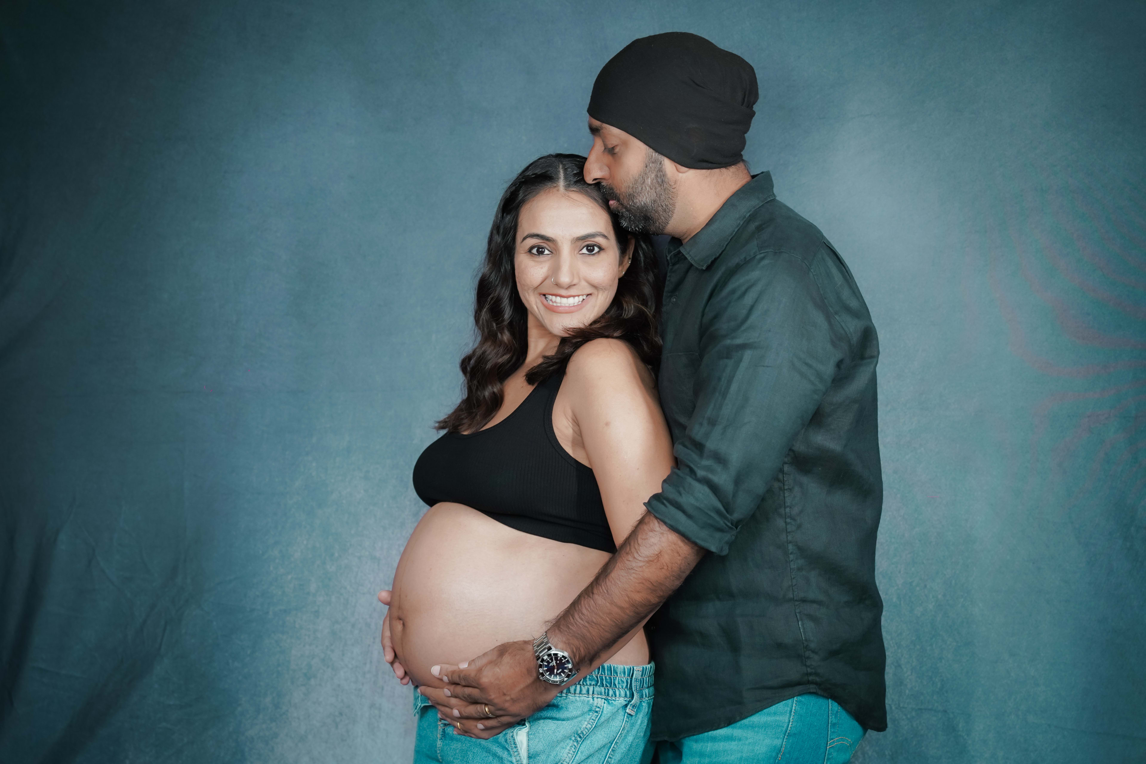 Maternity Session photography by Miniatures, Bangkok — 28