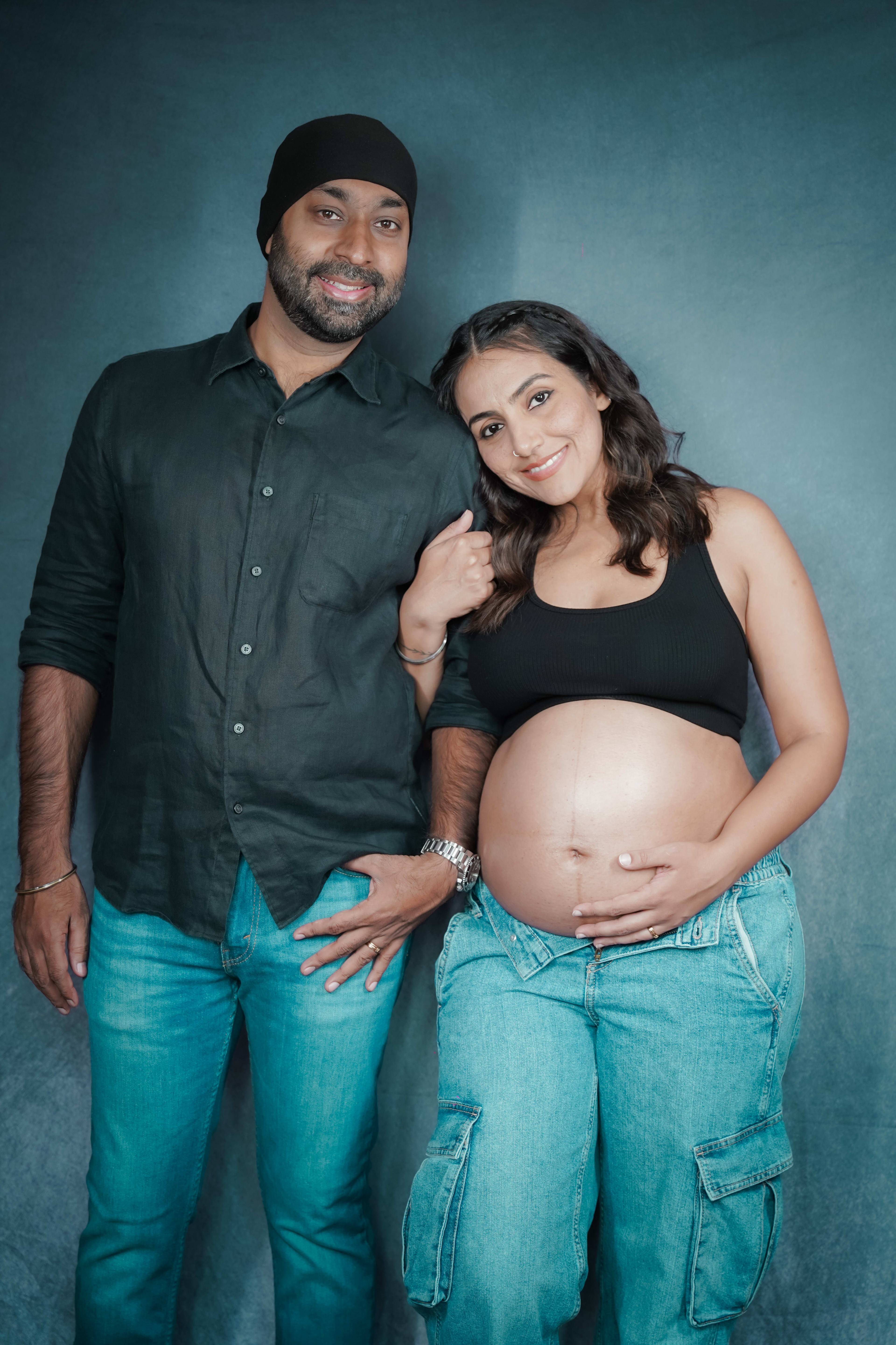 Maternity Session photography by Miniatures, Bangkok — 13