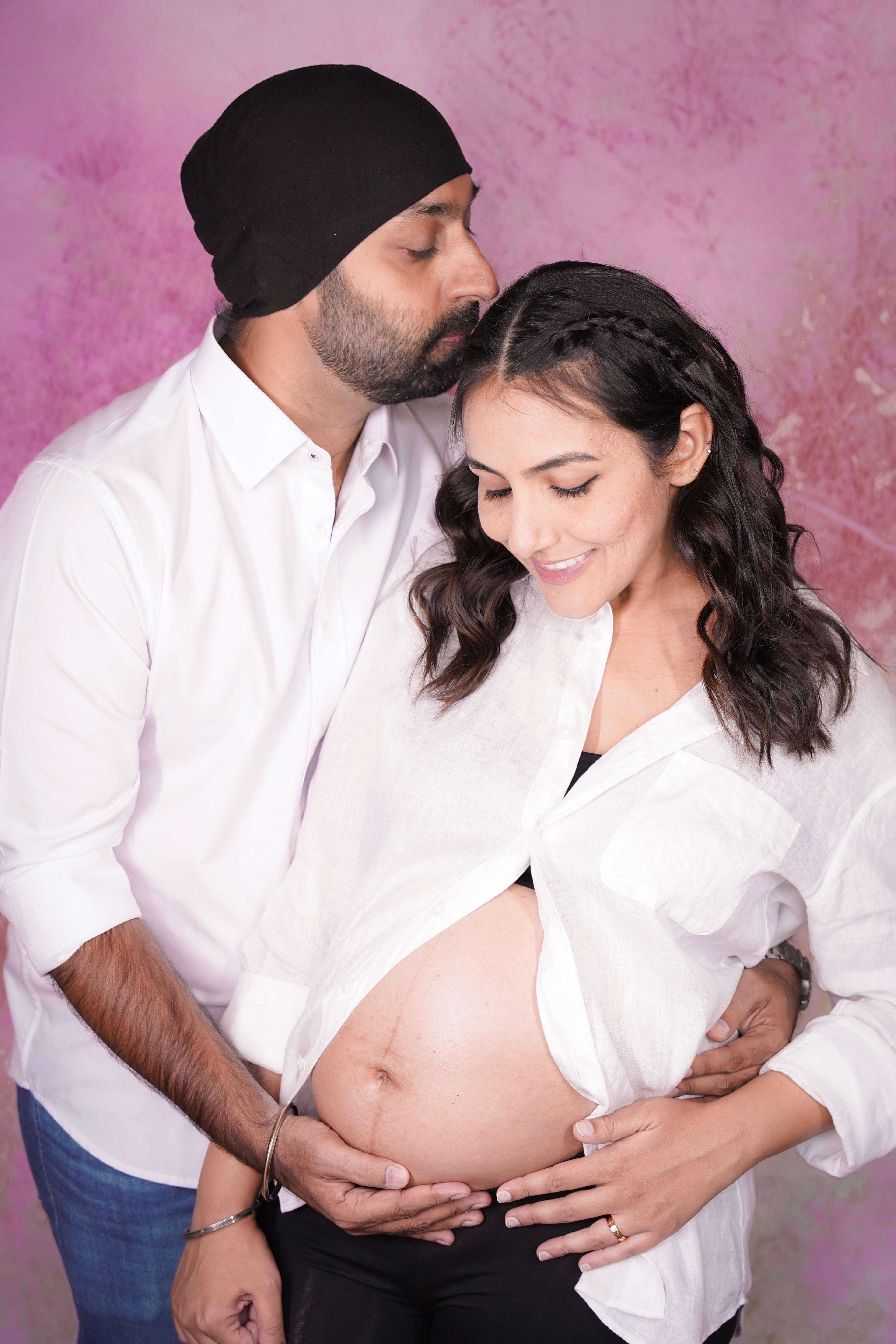Maternity Session photography by Miniatures, Bangkok — 23