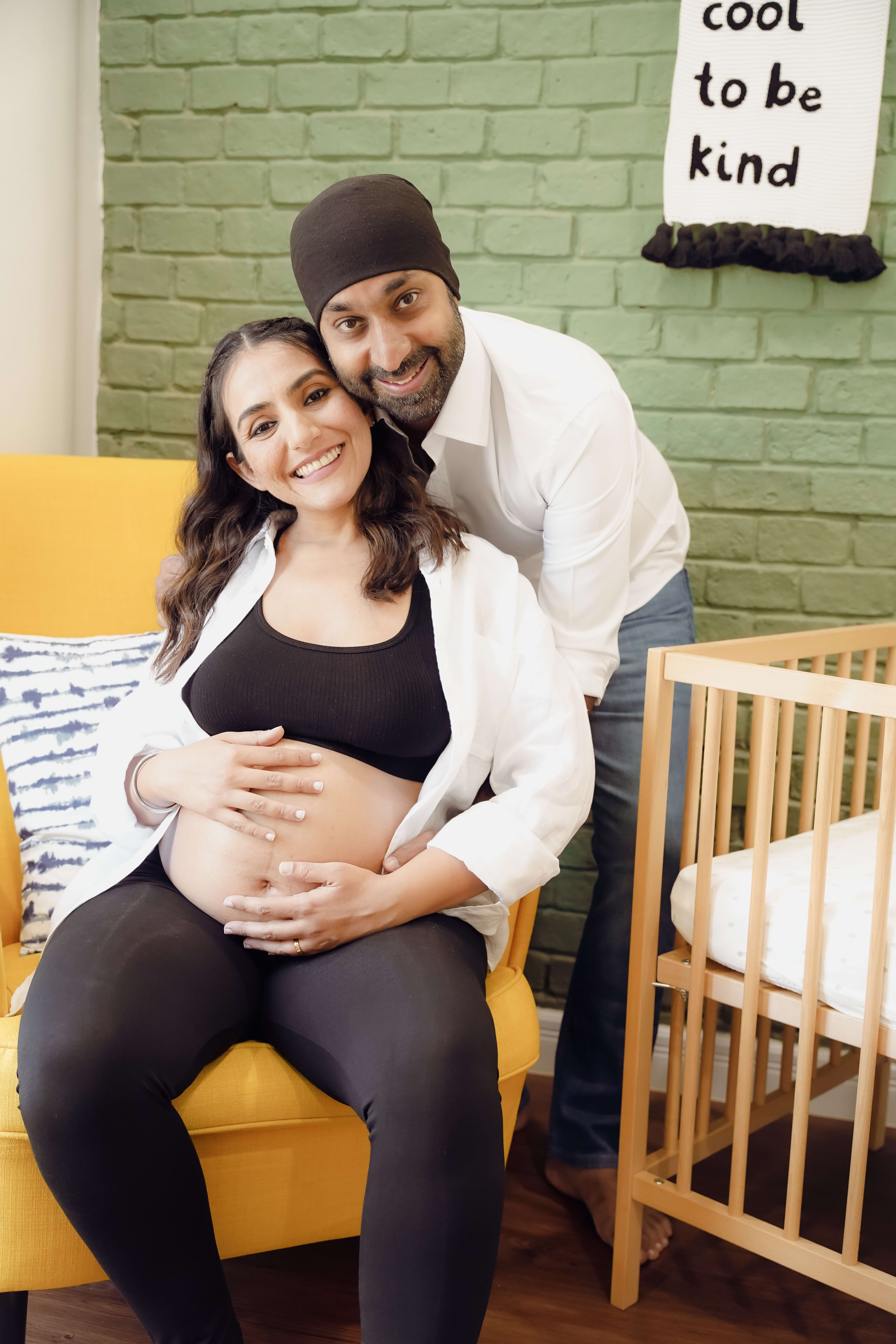 Maternity Session photography by Miniatures, Bangkok — 29