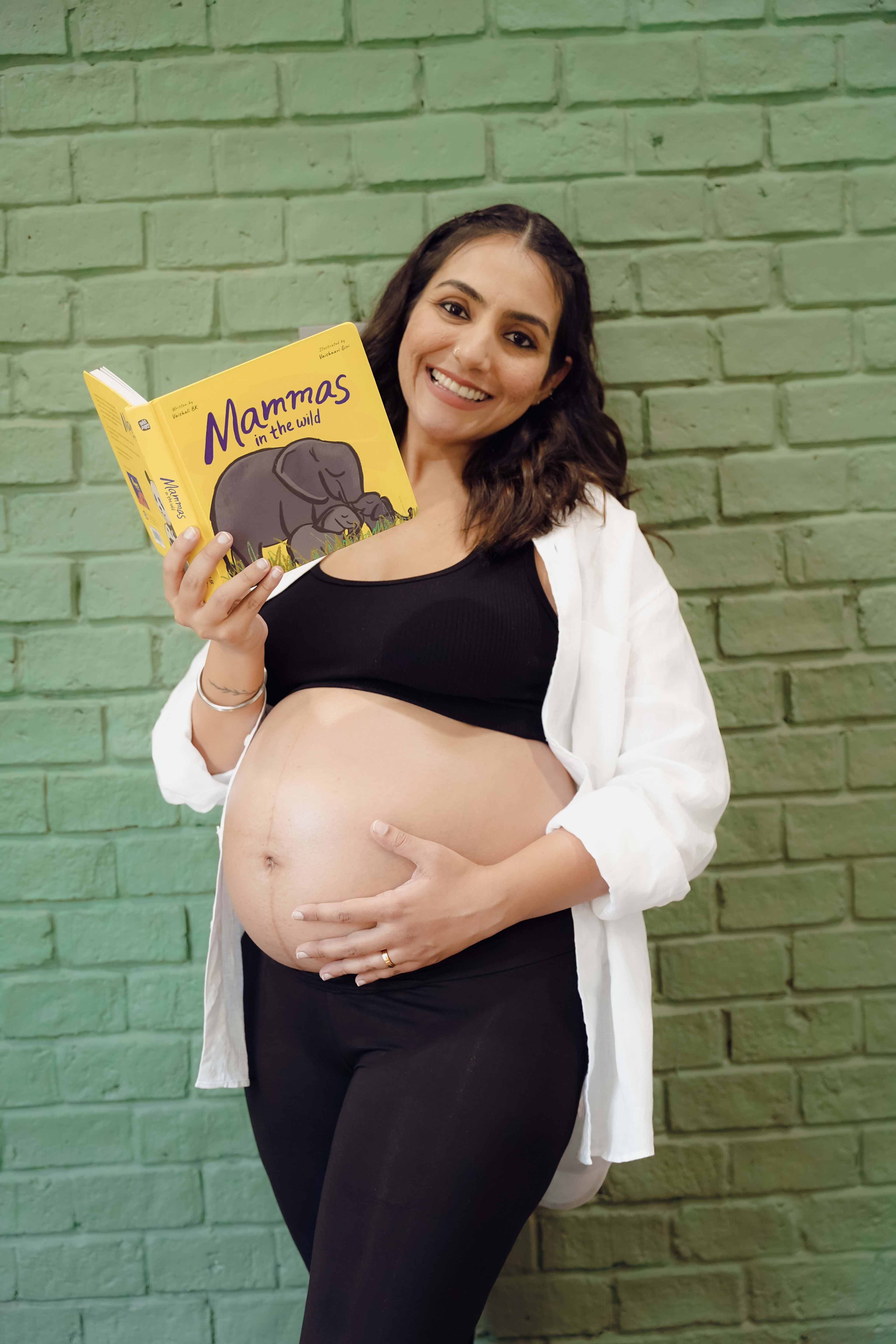 Maternity Session photography by Miniatures, Bangkok — 32
