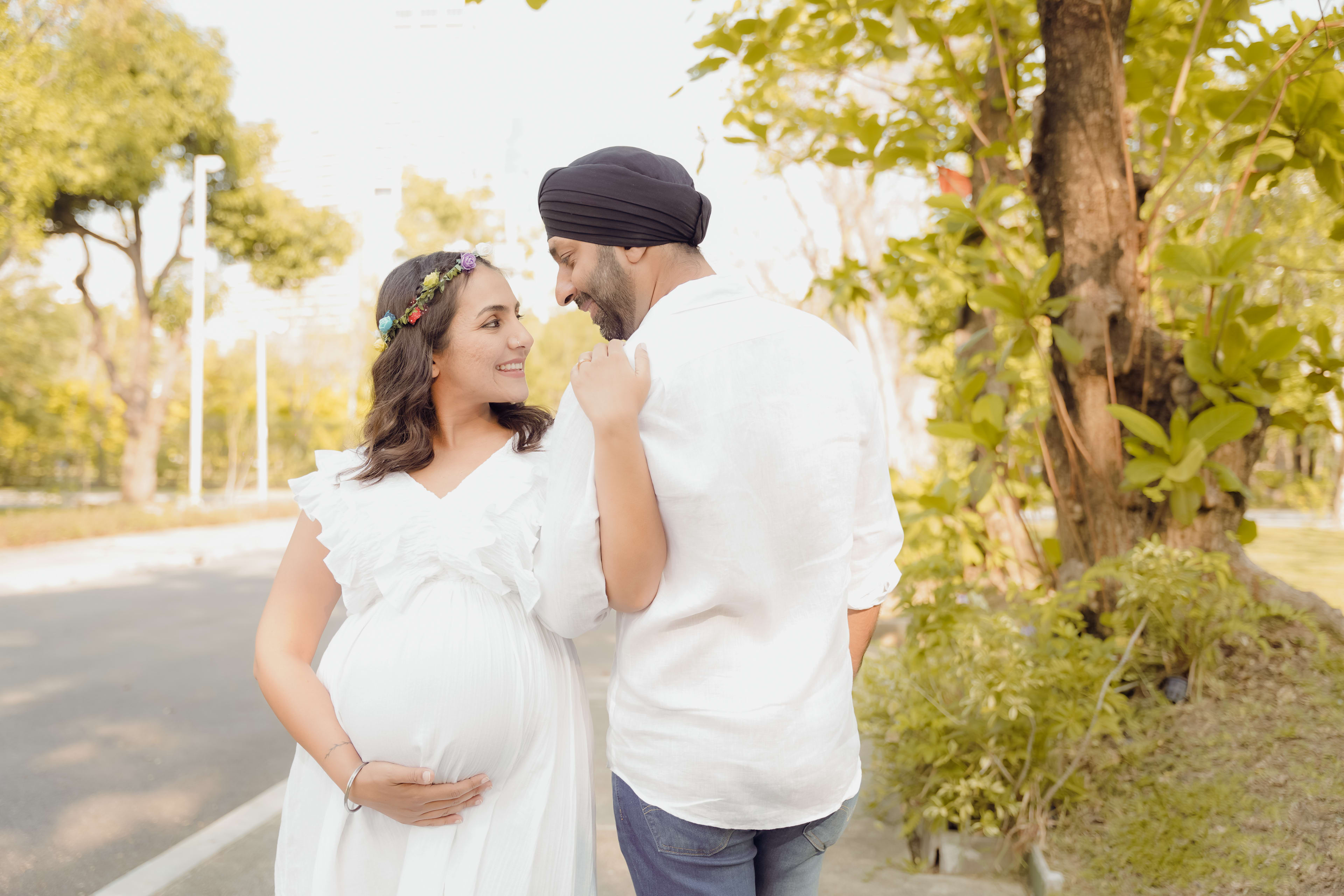 Maternity Session photography by Miniatures, Bangkok — 19