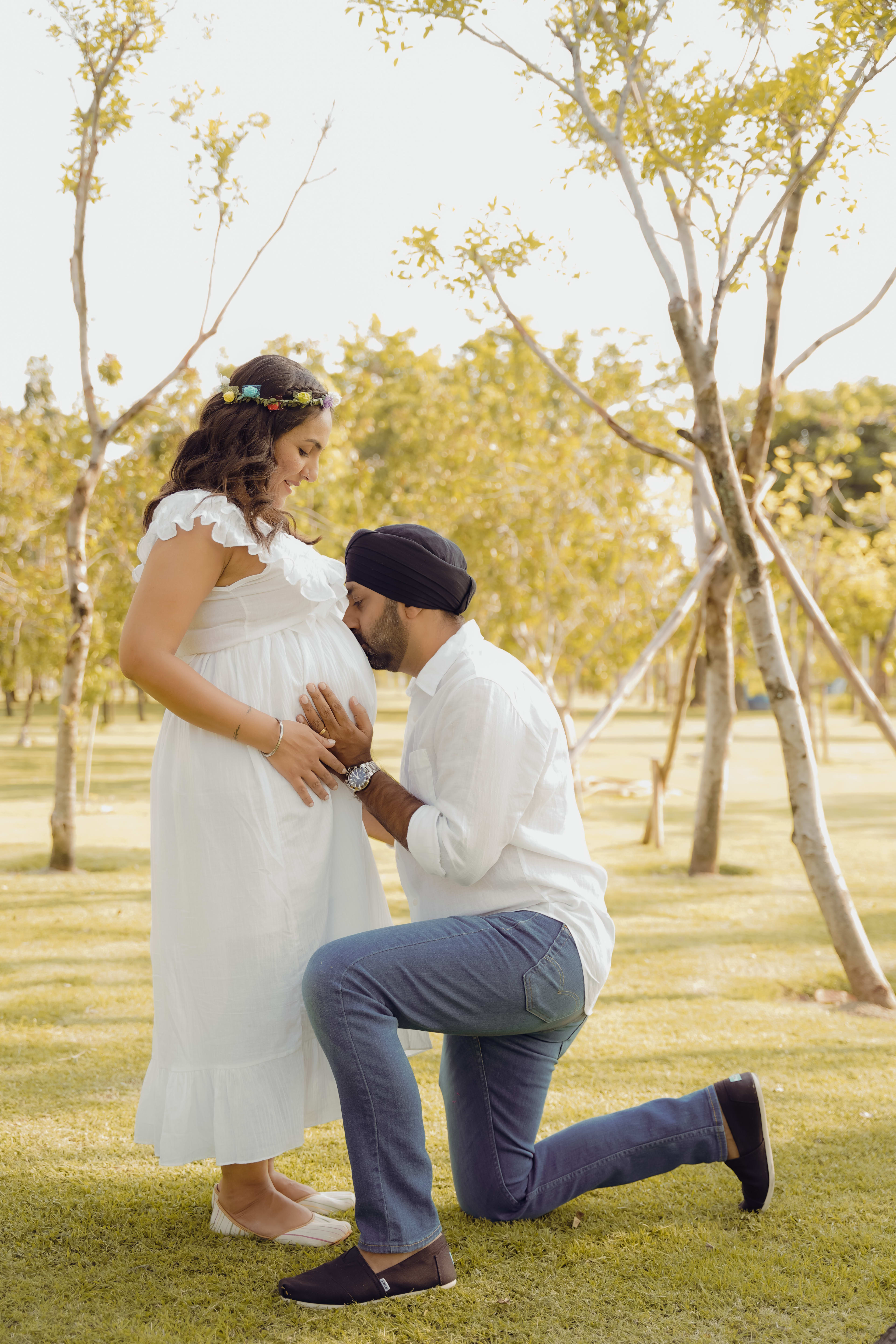 Maternity Session photography by Miniatures, Bangkok — 12