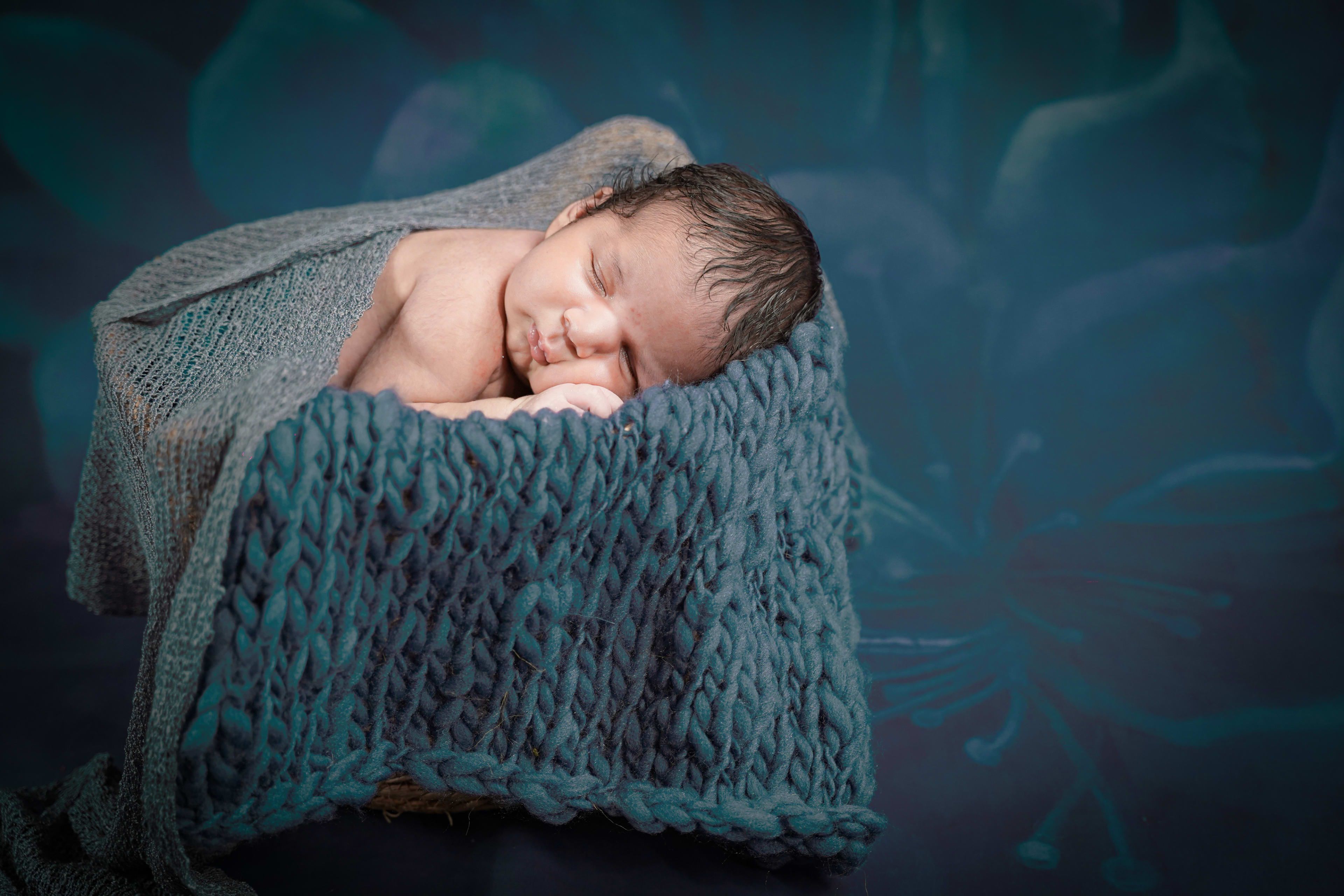 Newborn Session photography by Miniatures, Bangkok — 8