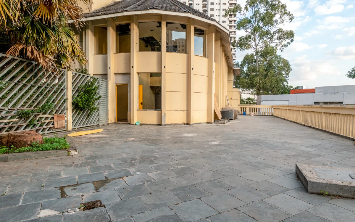 Casa comercial na Avenida Giovanni Gronchi, 5340, Vila Andrade