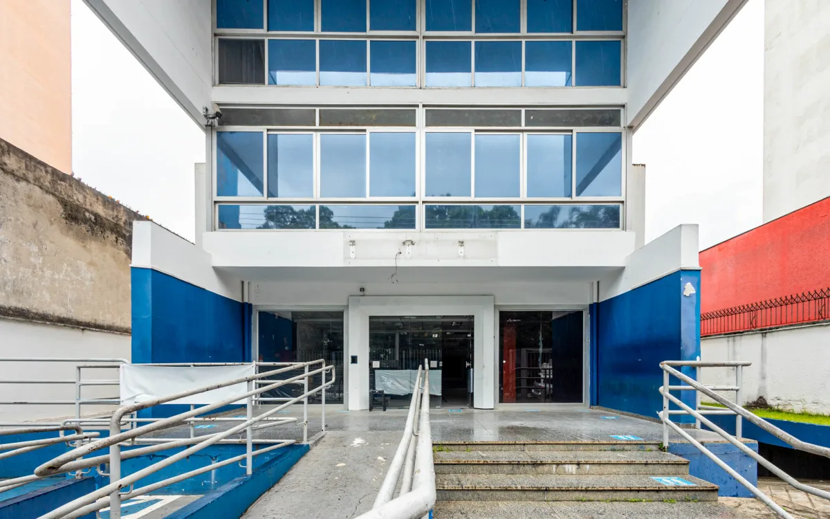 Prédio comercial na Praça Floriano Peixoto, 433, Santo Amaro