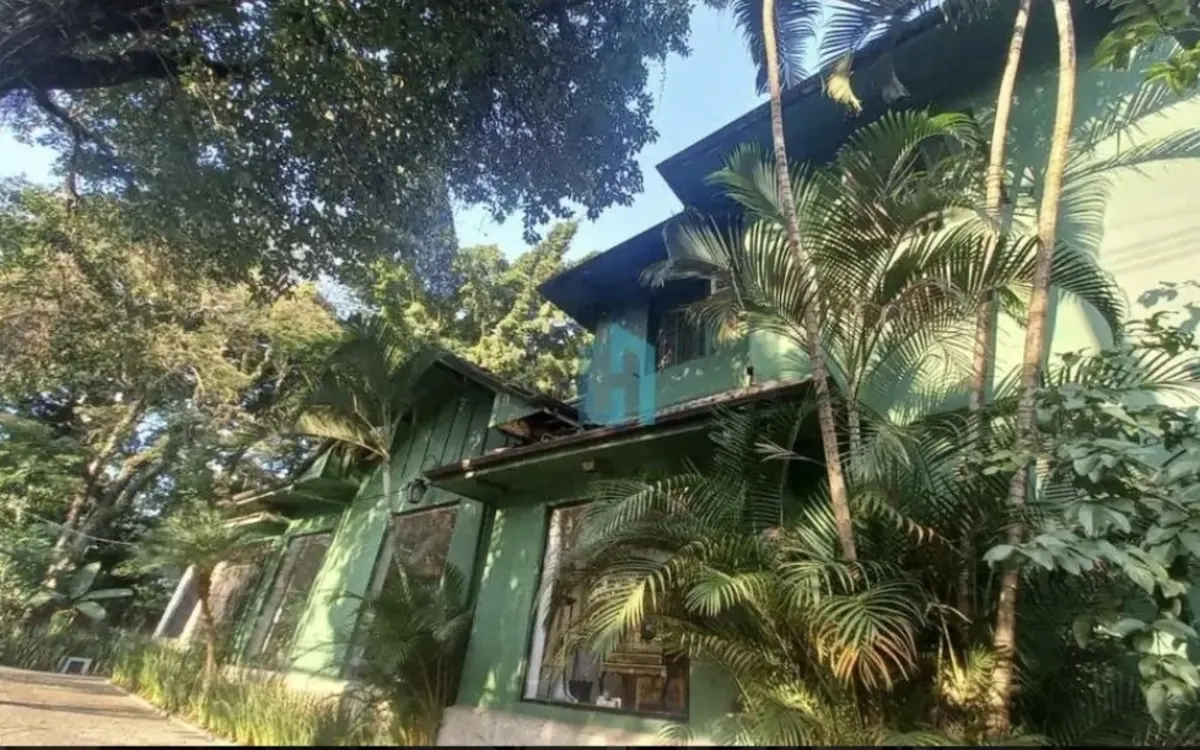Casa comercial na Alameda Gabriel Monteiro da Silva, 355