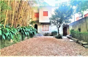 Rua Piauí, 1164, Casa 8