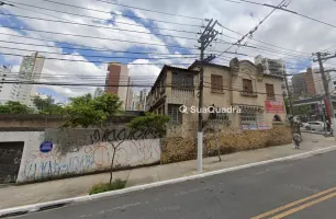 Avenida da Aclimação, 894