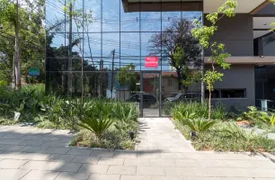 Rua Galeno de Almeida, 245, Loja 01