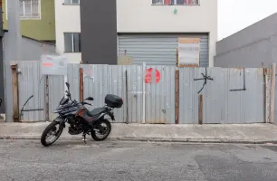 Rua Margarida Cardoso dos Santos, 300