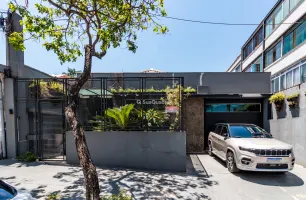 Rua Clemente Pereira, 143