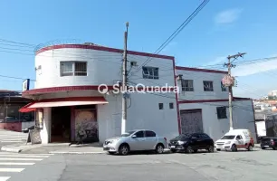Rua das Aningas, 507, 04