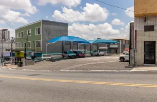 Avenida Deputado Emílio Carlos, 195