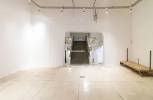Rua José Paulino, 260, Loja 22