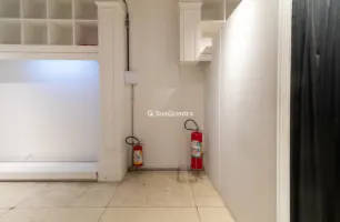 Rua José Paulino, 260, Loja 21