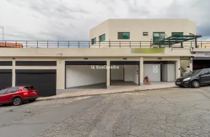 Rua Francesco Turini, 14, Loja