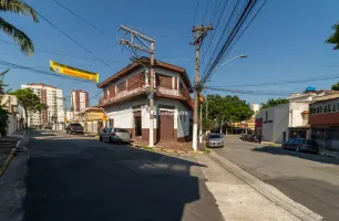 Rua Durval Lourenço de Azevedo, 28