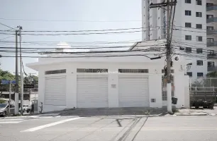 Avenida General Ataliba Leonel, 2037