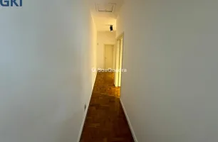 Rua Simão Álvares, 572