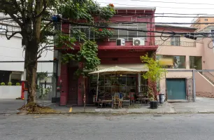 Rua Turiassu, 541