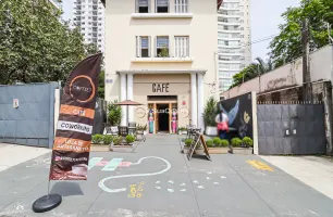 Rua Doutor Costa Júnior, 390, Loja