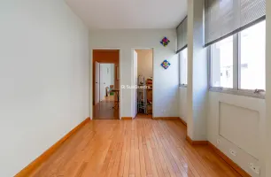 Rua Sergipe, 441, 122