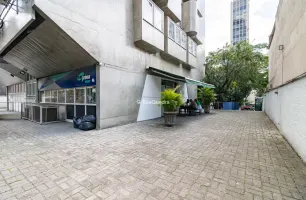 Avenida Nove de Julho, 5705, loja 1/2