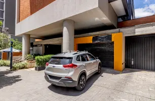 Rua João Moura, 429