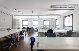 Rua Helena, 275, conjunto 13