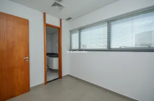 Rua Mato Grosso, 306, 1313