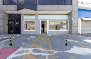 Avenida Alberto Byington, 1800, Térreo