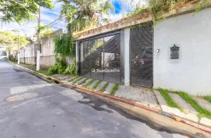 Rua Mateus Rodrigues, 44