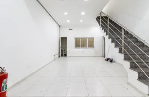 Rua Visconde de Inhomerim, 135