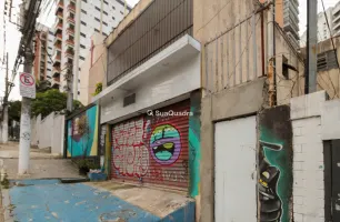 Rua do Paraíso, 775