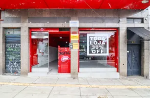 Rua Teodoro Sampaio, 1009, Frente 