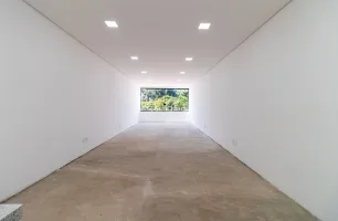 Rua Isabel Dias, 62, Sala 2