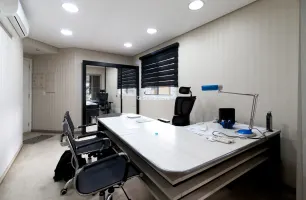 Rua da Consolação, 2825, sala 42