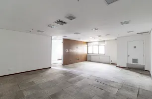 Rua Casa do Ator, 1117, sala 5