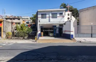 Estrada Lázaro Amâncio de Barros, 509, 513
