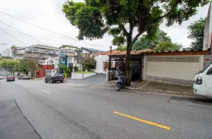 Rua Girassol, 499, Casa 2 - Fundos