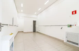 Rua Lopes de Oliveira, 385