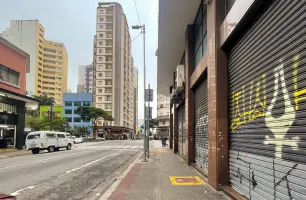 Avenida Duque de Caxias, 370, Térreo